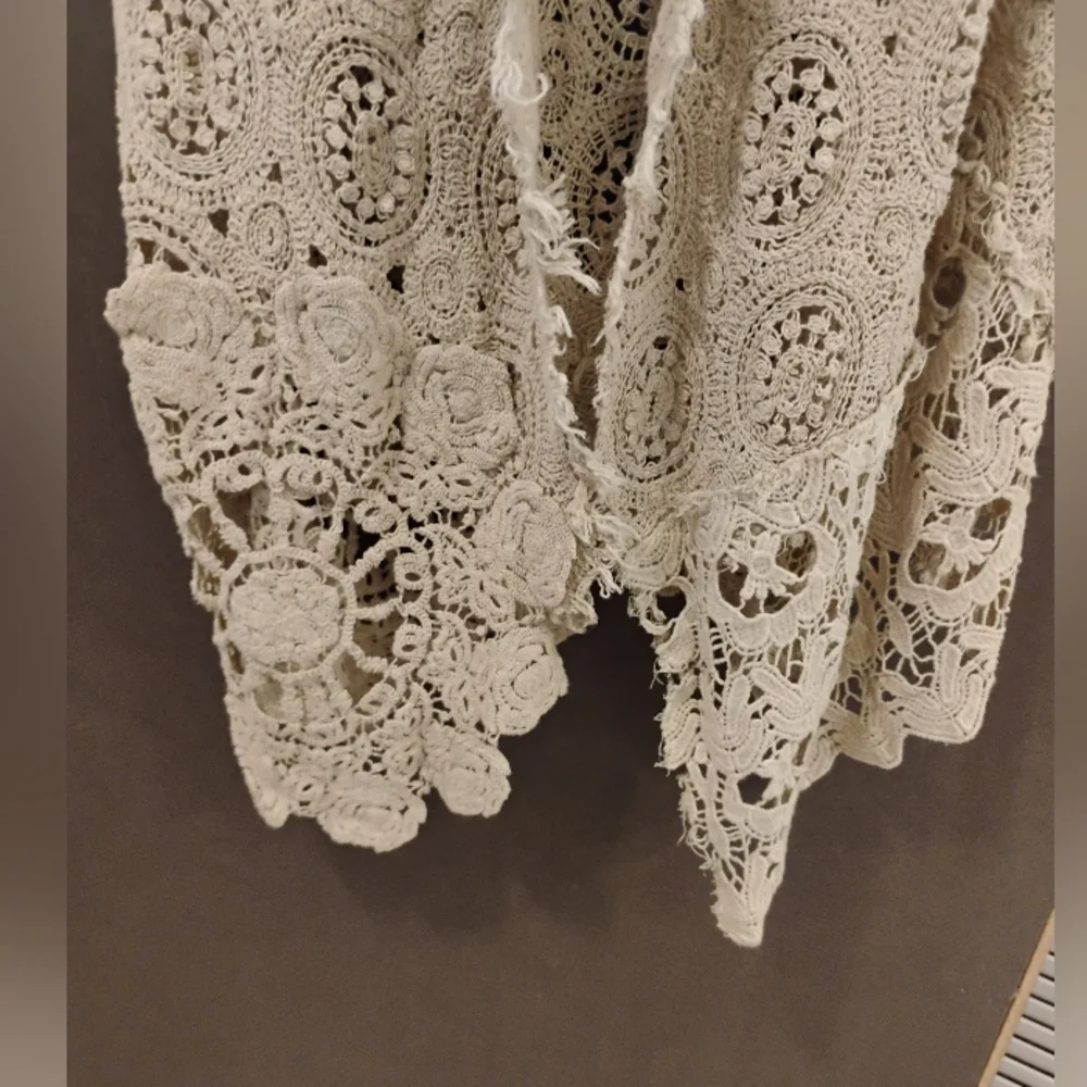 Jaded Gypsy Forever Timeless Crochet Kimono Duster OS NWT - Picture 15 of 15